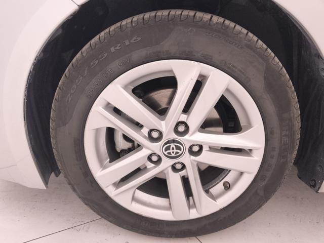 TOYOTA Corolla 1.8h Business cvt