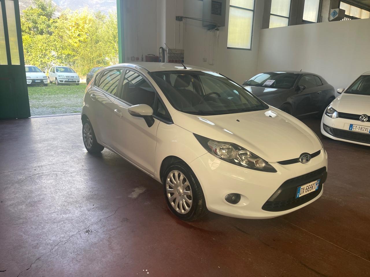 Ford Fiesta Fiesta+ 1.2 82CV 5 porte SI NEOPATENTATI
