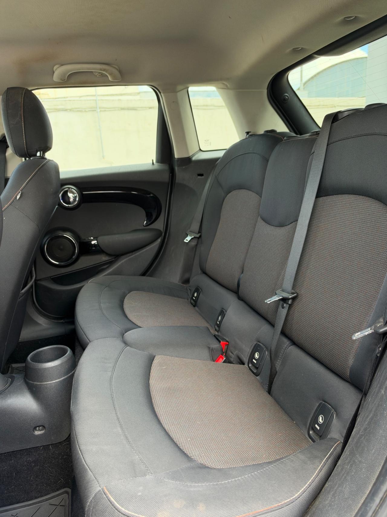 Mini 1.5 One D Business XL