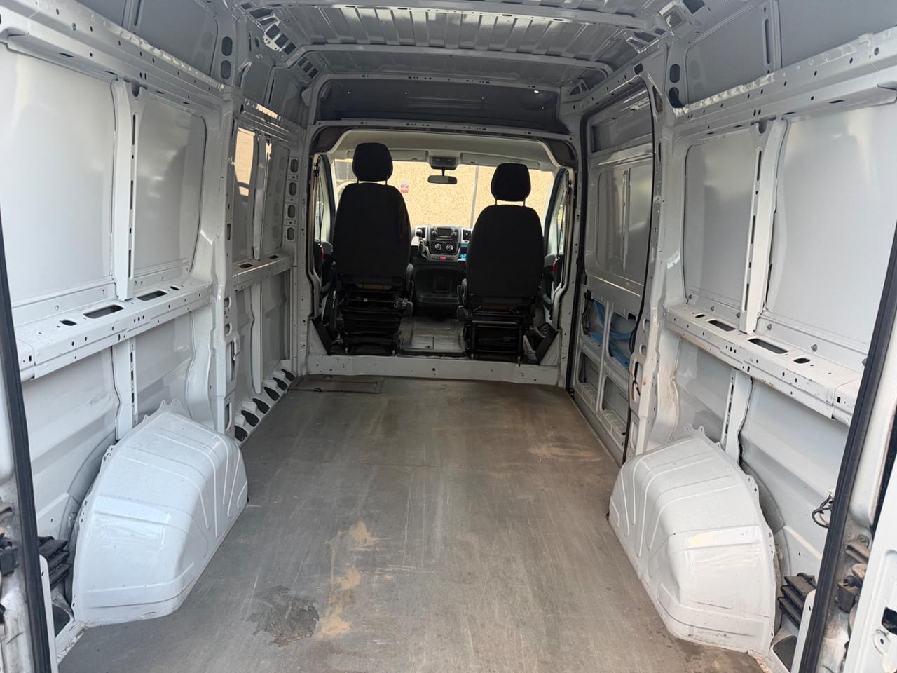 Fiat Ducato 35 2.3 MJT 180CV PM-TM Furgone Vetrato