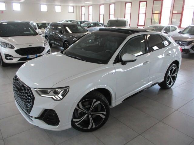 Audi Q3 SPB 40 TDI quattro S-Tronic Blackline 193CV