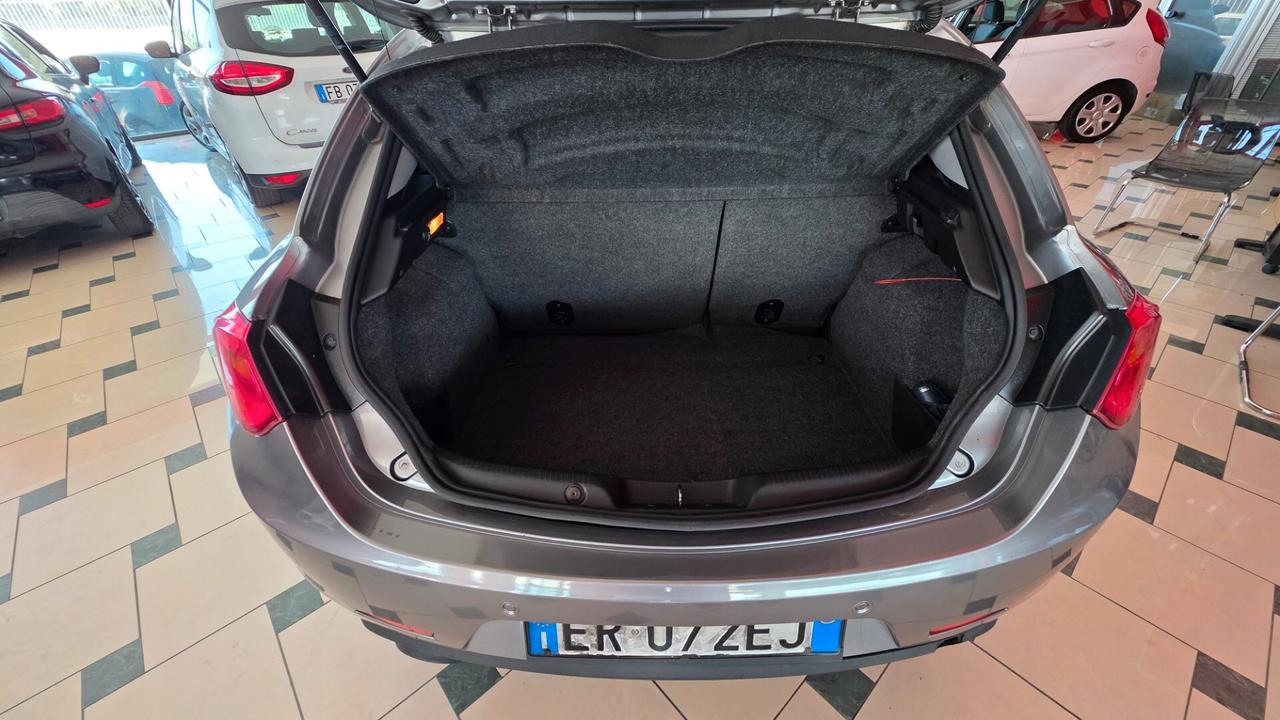 Alfa Romeo Giulietta 1.6 JTDm-2 105 CV Exclusive