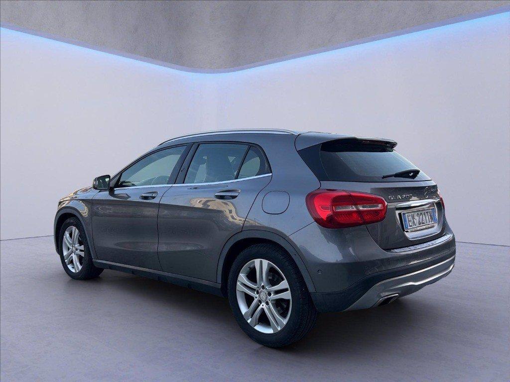 MERCEDES GLA 200 d (cdi) Executive 4matic auto del 2015