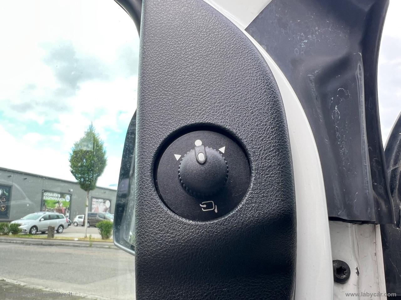 Doblò 1.6 MJT 120CV MAXI 3 POSTI