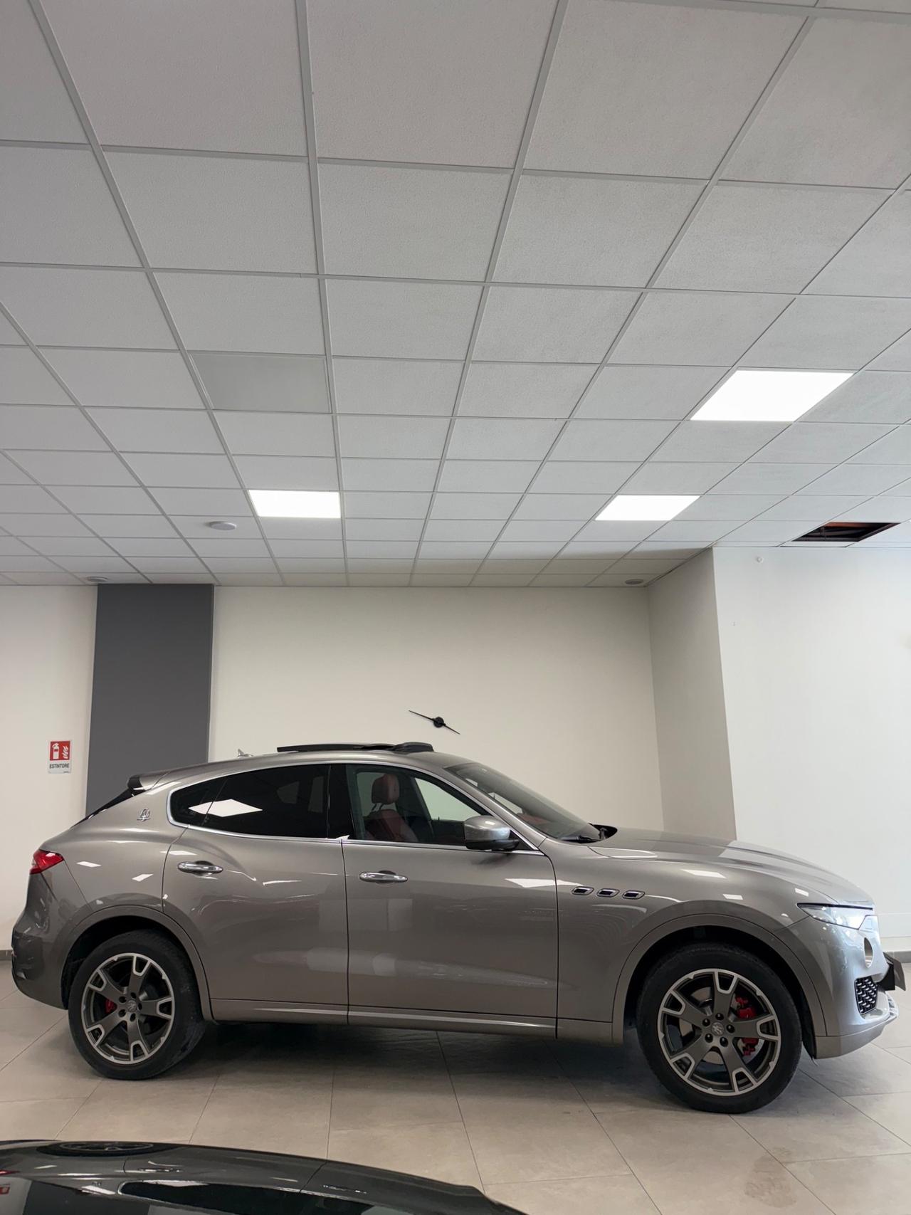 Maserati Levante V6 Diesel 275 CV AWD