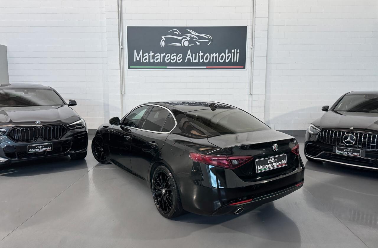 Alfa Romeo Giulia 2.2cc 150cv Automatica Bluetooth Finanziabile