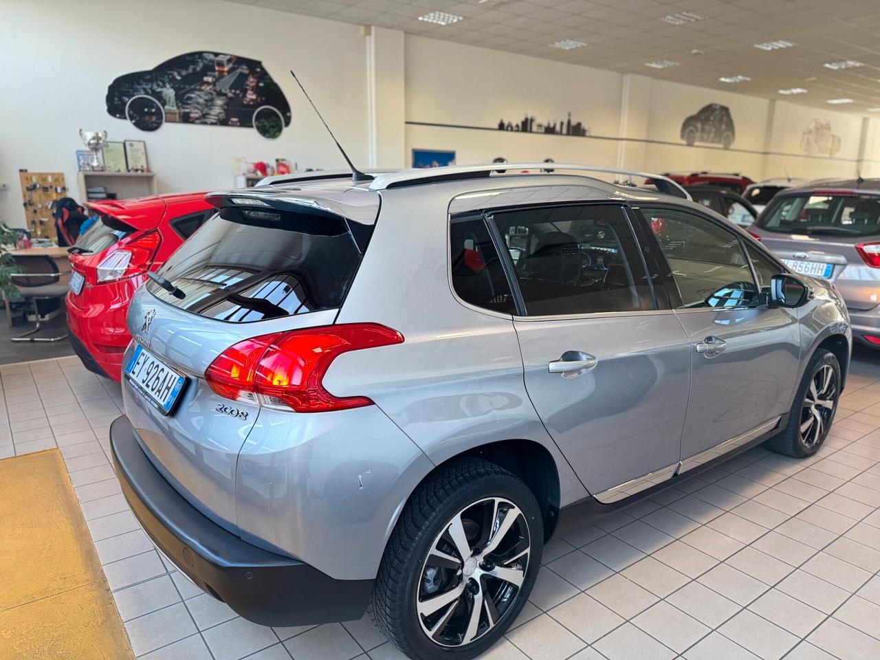 Peugeot 2008 BlueHDi 120 S&S Allure