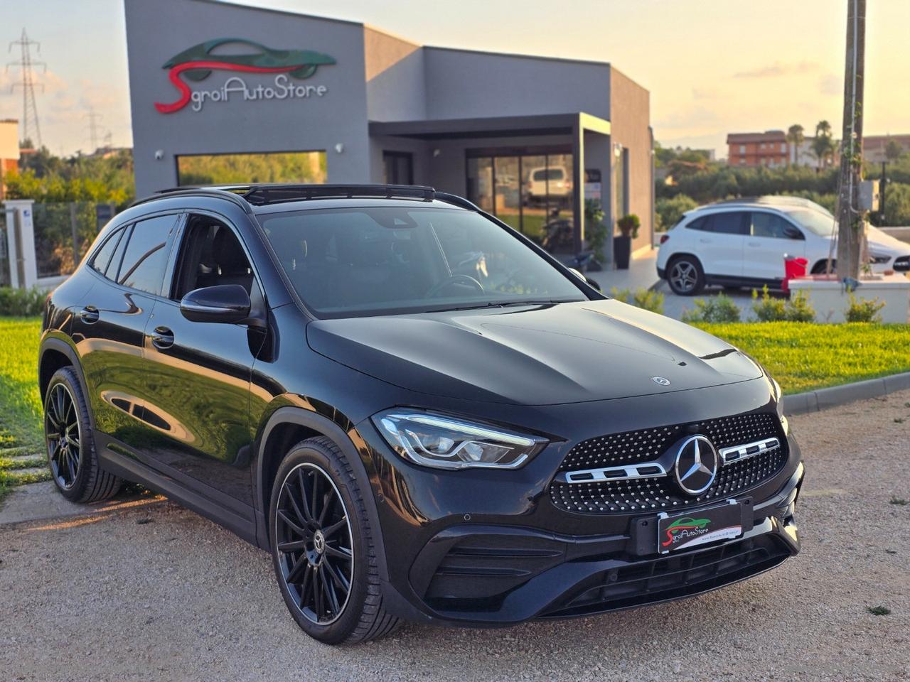 MERCEDES-BENZ GLA 220 d Automatic AMG Premium TETTUCCIO