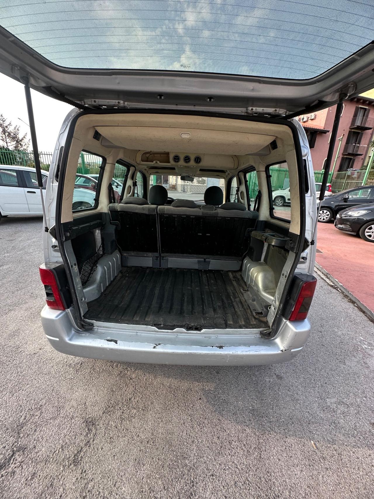 Citroen Berlingo 2.0 HDi 5p. Chrono