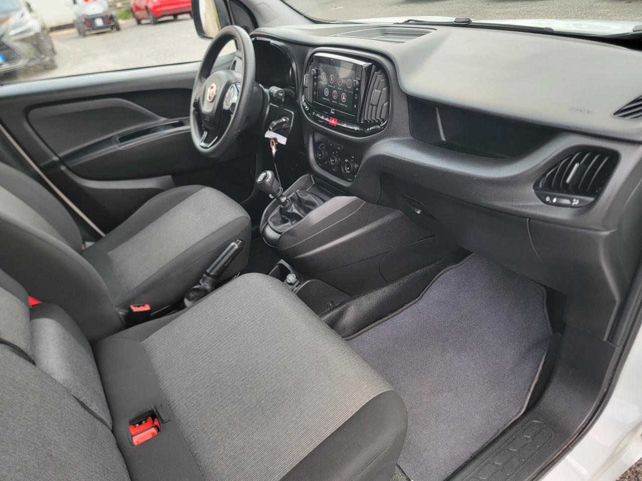 Fiat Doblò 1.6 jtd 3 posti euro 6 garanzia 12 mesi