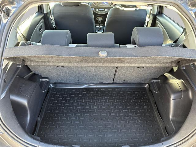 TOYOTA Yaris 1.5 Hybrid 5 porte Business