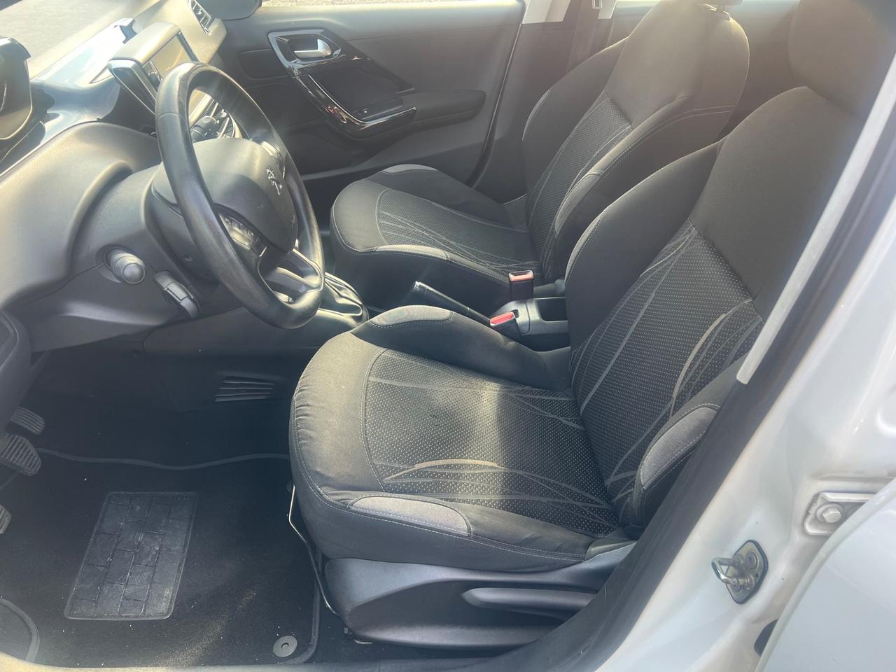 Peugeot 208 1.2 VTi 82 CV 5 porte Active