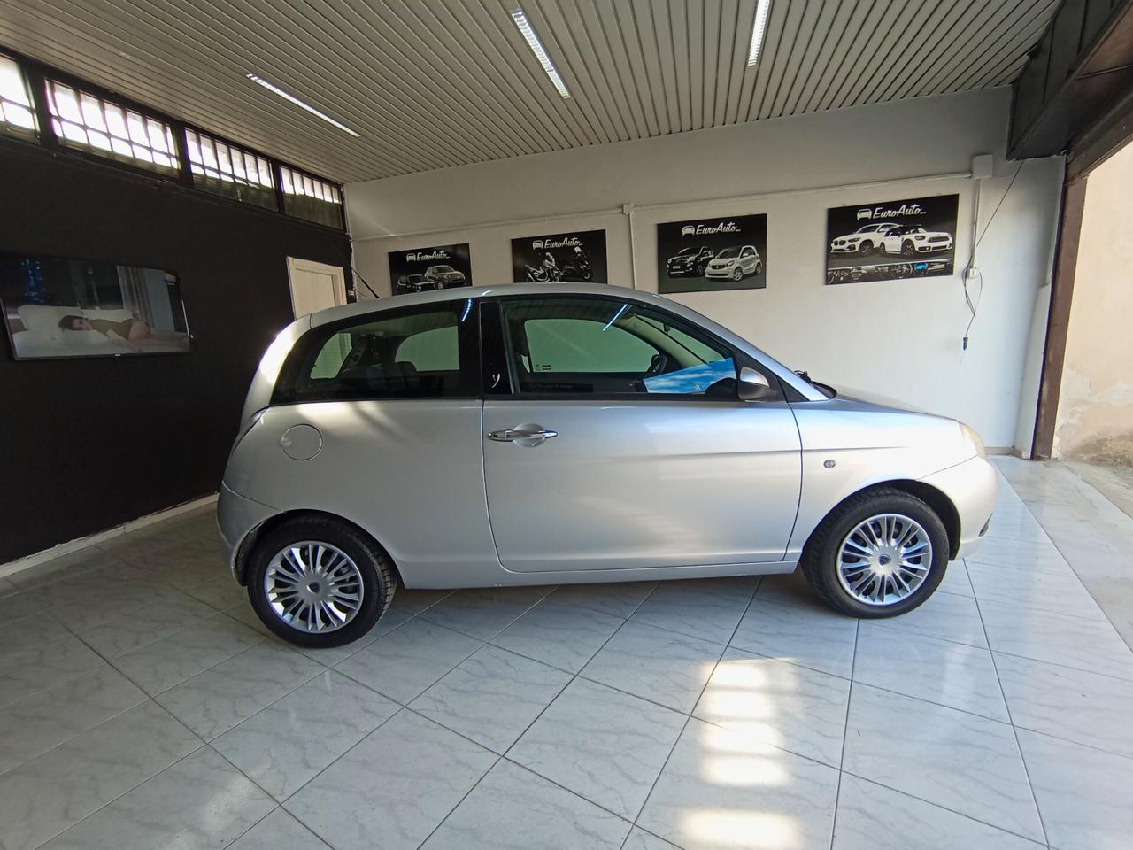 Lancia Ypsilon 1.2 benzina 2008 CON GARANZIA