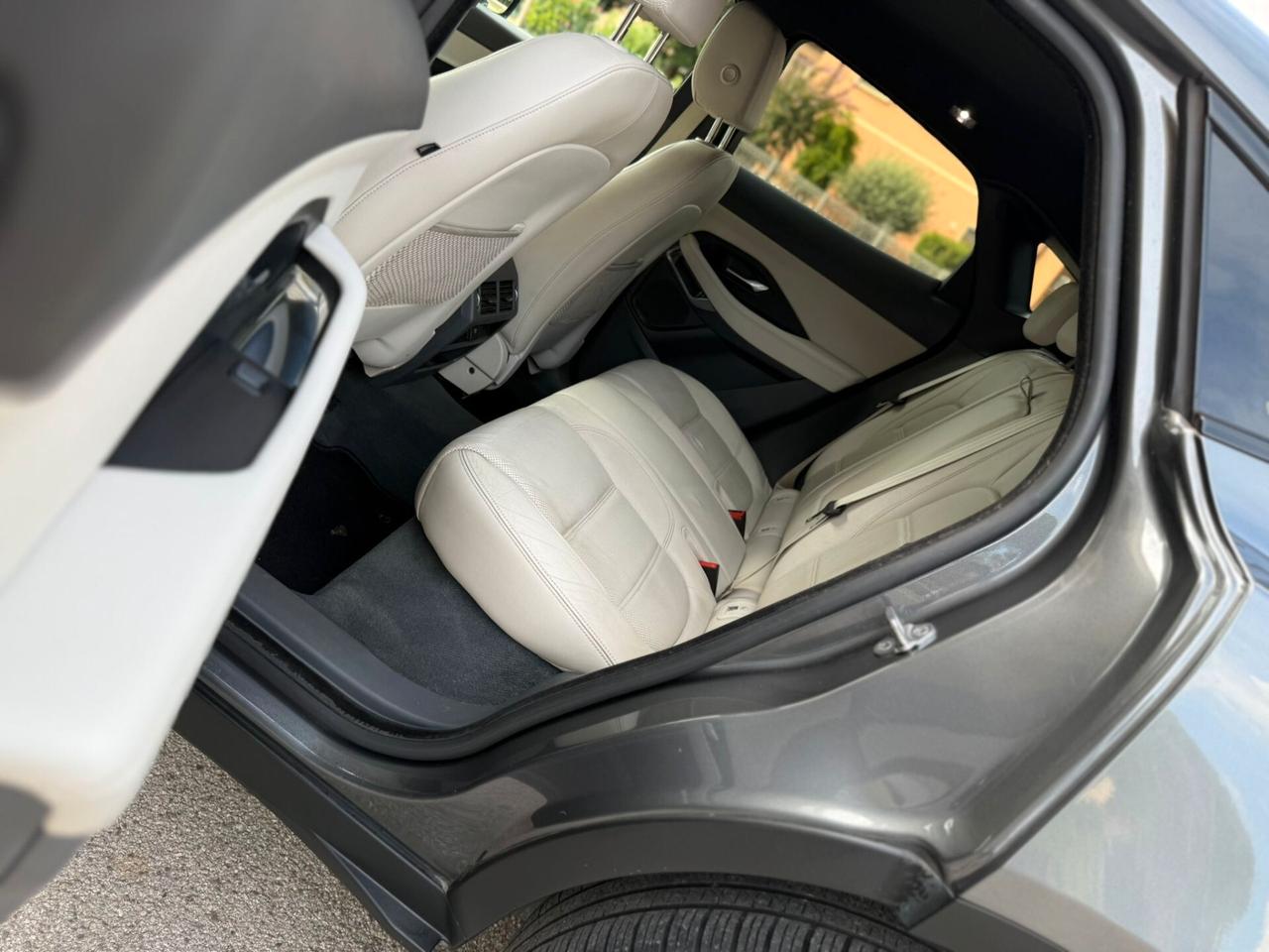 Jaguar E-Pace 2.0D 150 CV AWD R-Dynamic S