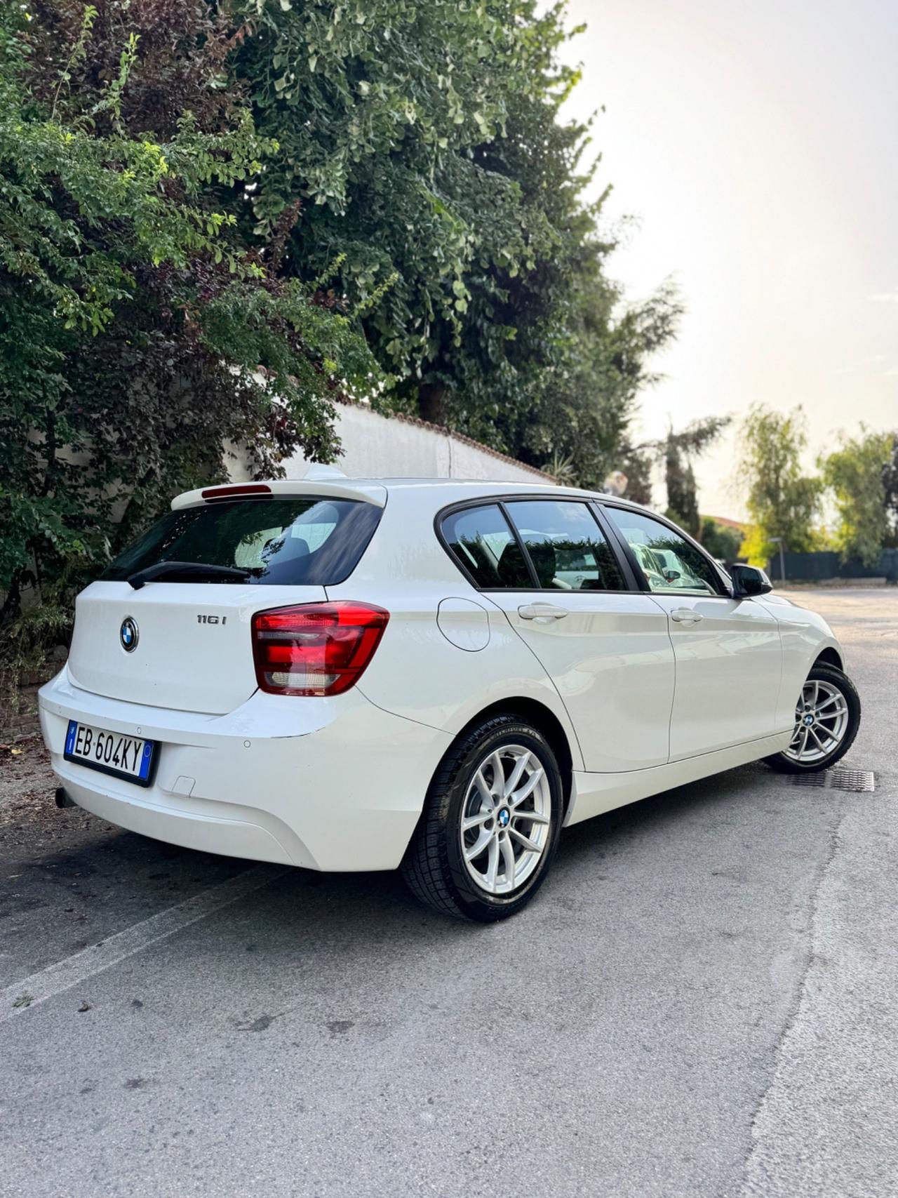 Bmw 116 116i 5p. Sport