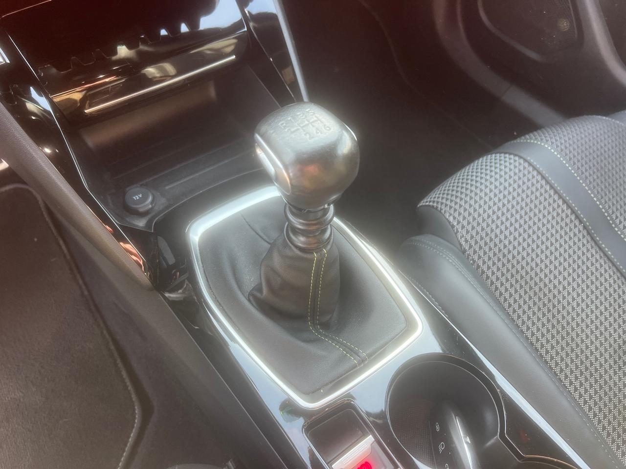 Peugeot 2008 PureTech 130CV S&S GT Line-2020