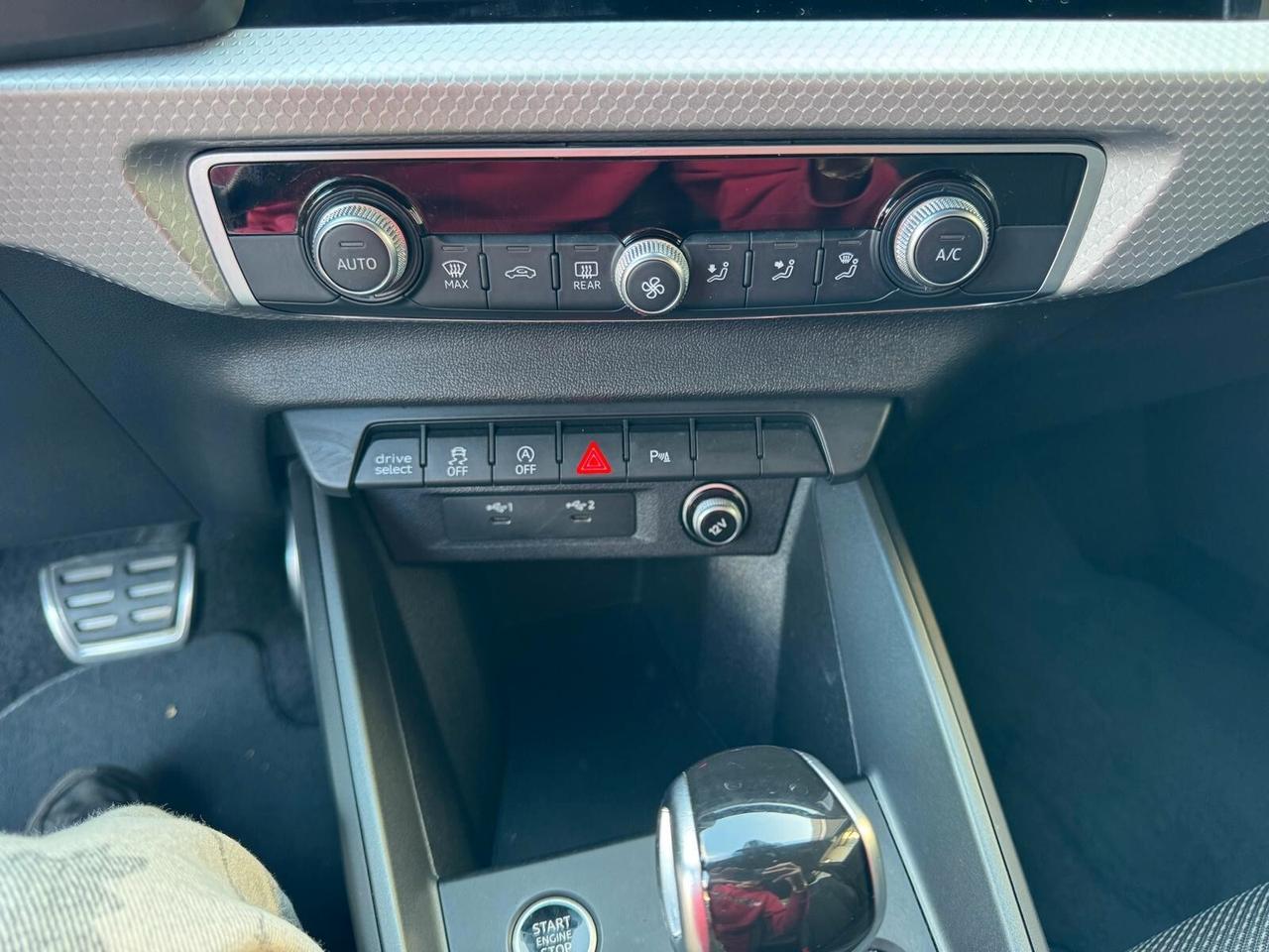 Audi A1 SPB 30 TFSI S tronic line edition