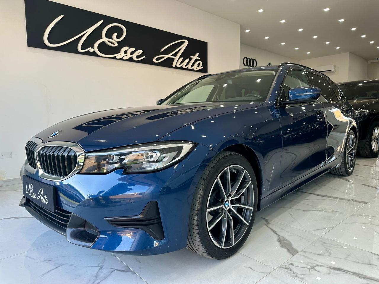 BMW 318 d 48V Touring Sport LED AMBIENT