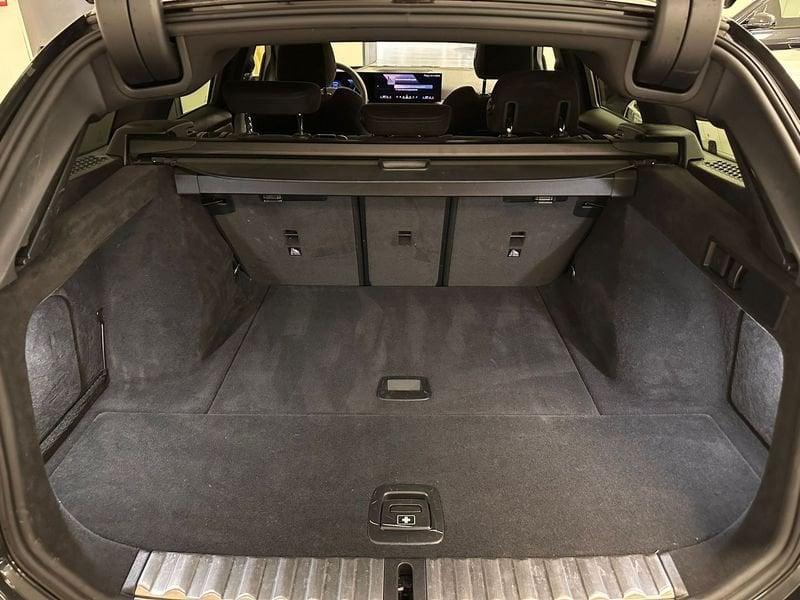 BMW Serie 3 320d Touring mhev 48V xdrive MSport Pro auto