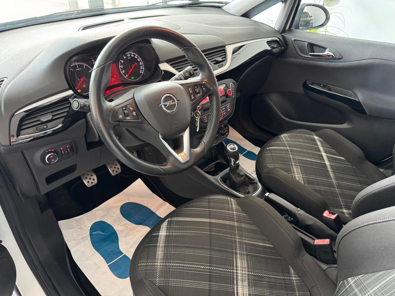 Opel Corsa 5 Porte 5P GPL Tech 90 cv Bicolor Cruise Bluetooth