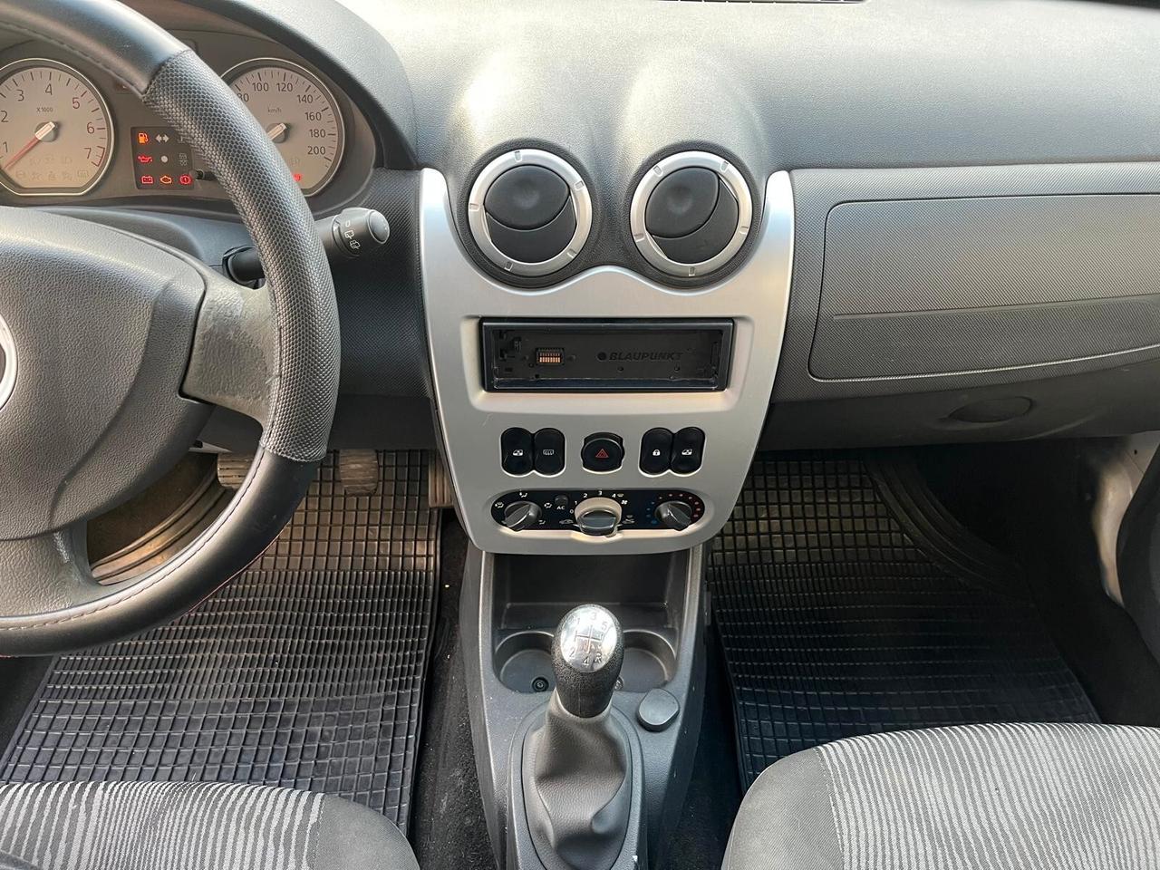 Dacia Sandero 1.5 dCi 70CV Lauréate