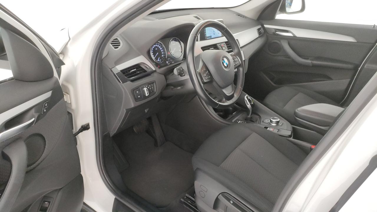 BMW X1 sdrive18d Business auto my18