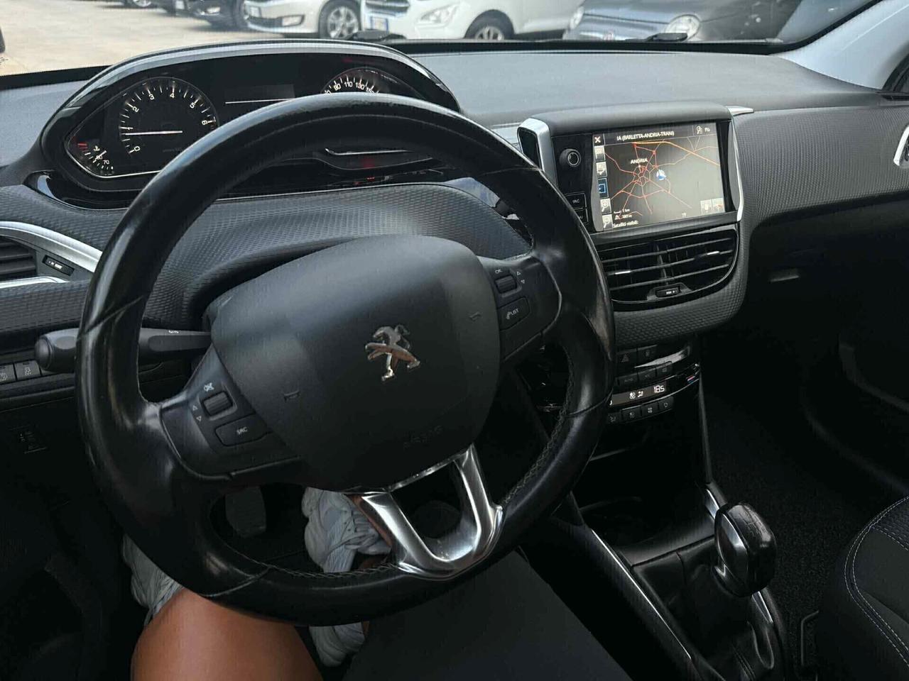 Peugeot 208 PureTech Allure 1.2 BENZINA 2015