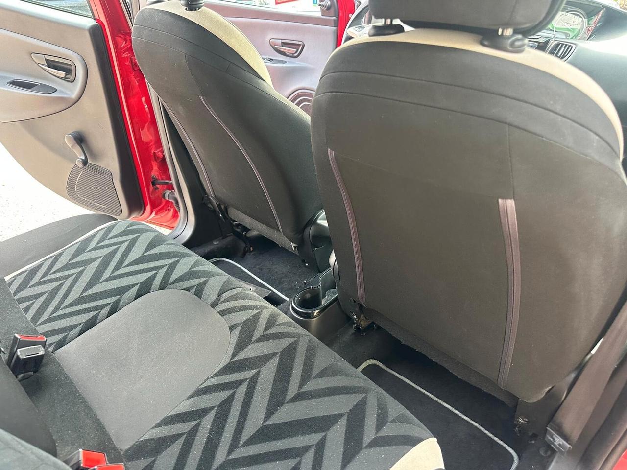 Lancia Ypsilon 1.3 MJT 16V 95 CV 5 porte S&S Gold NEOPATENTATI