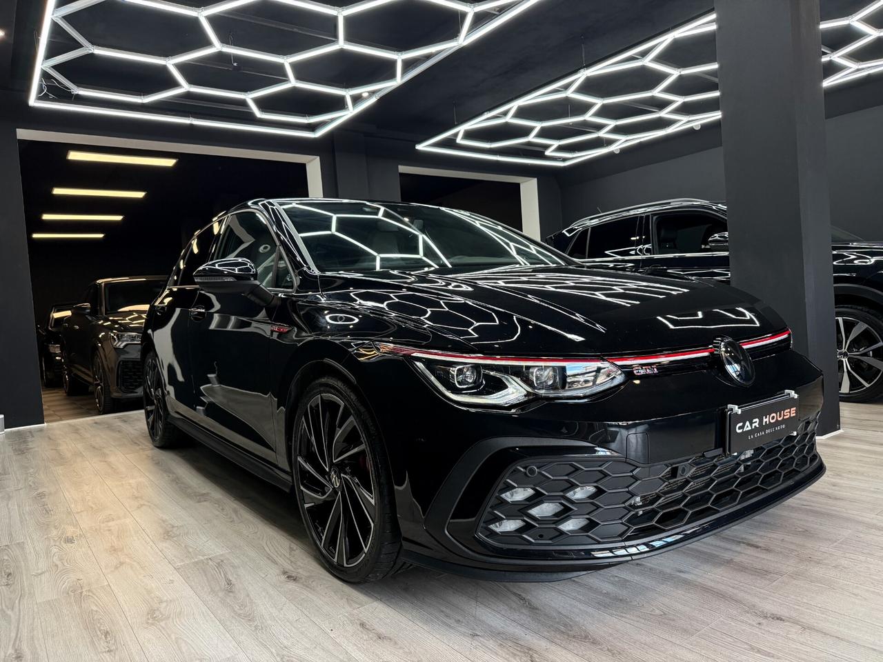 VOLKSWAGEN GOLF 8 GTI 2.0 TSI 245CV SEDILI PELLE