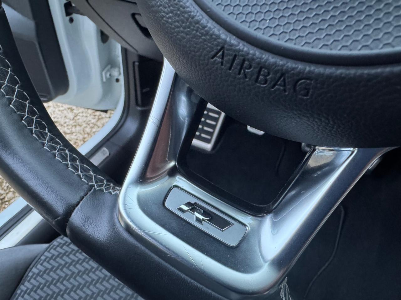 Vw Golf 2.0 TDI - R.LINE - FARI LED - 2019