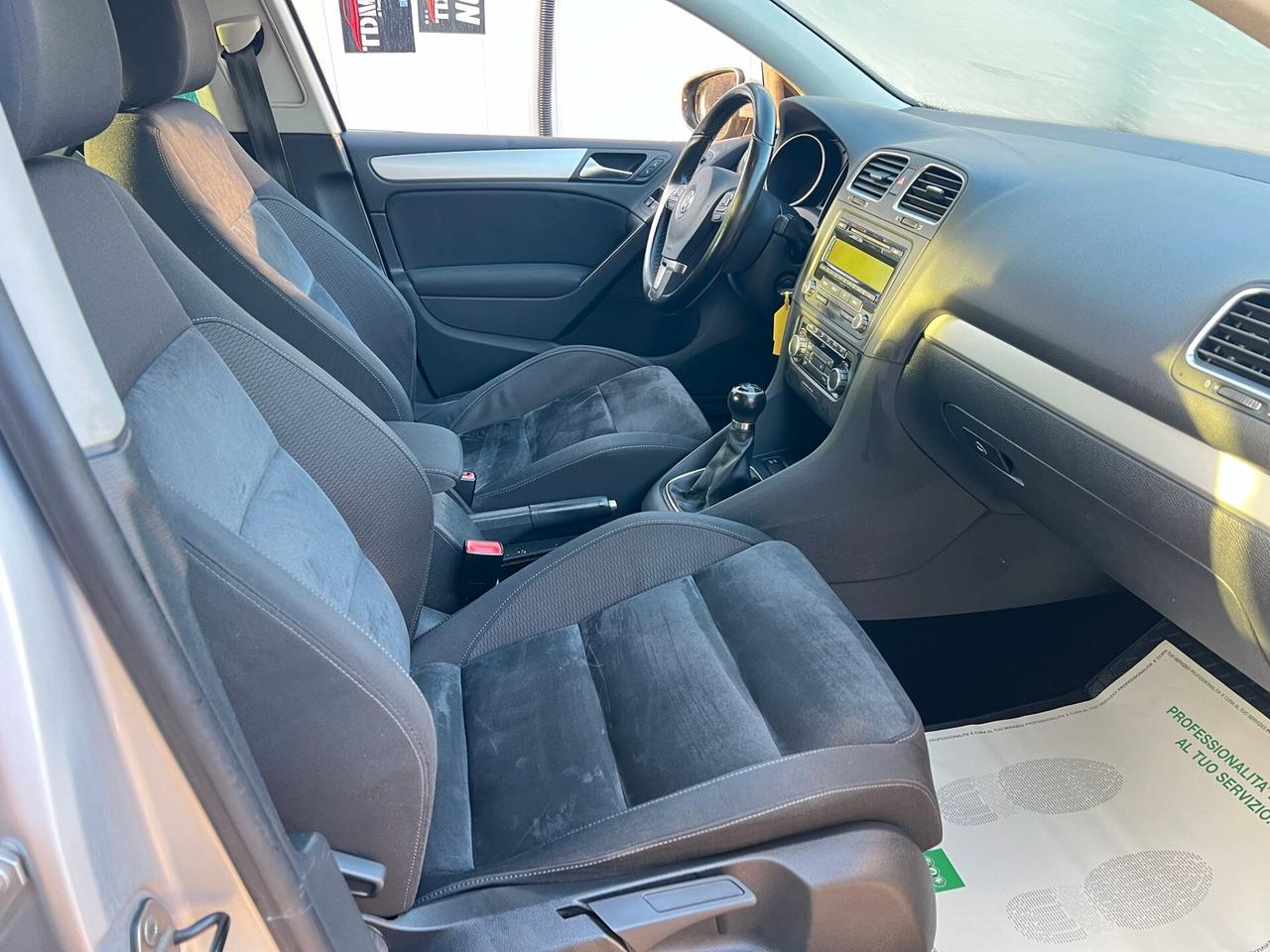 Volkswagen Golf 1.6 TDI 105 cv 5p. Comfortline