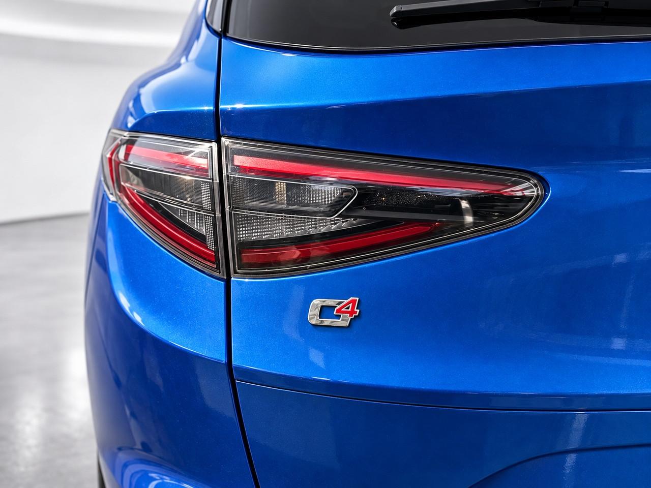 ALFA ROMEO Stelvio 2023 - Stelvio 2.2 t Veloce Q4 210cv auto