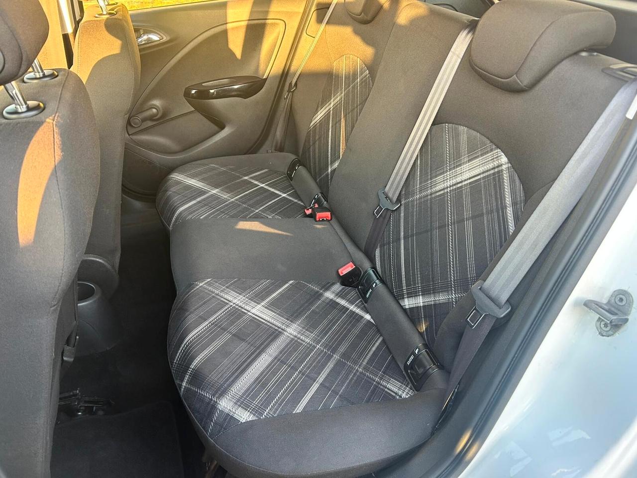 Opel Corsa 1.3 CDTI 5p b-Color