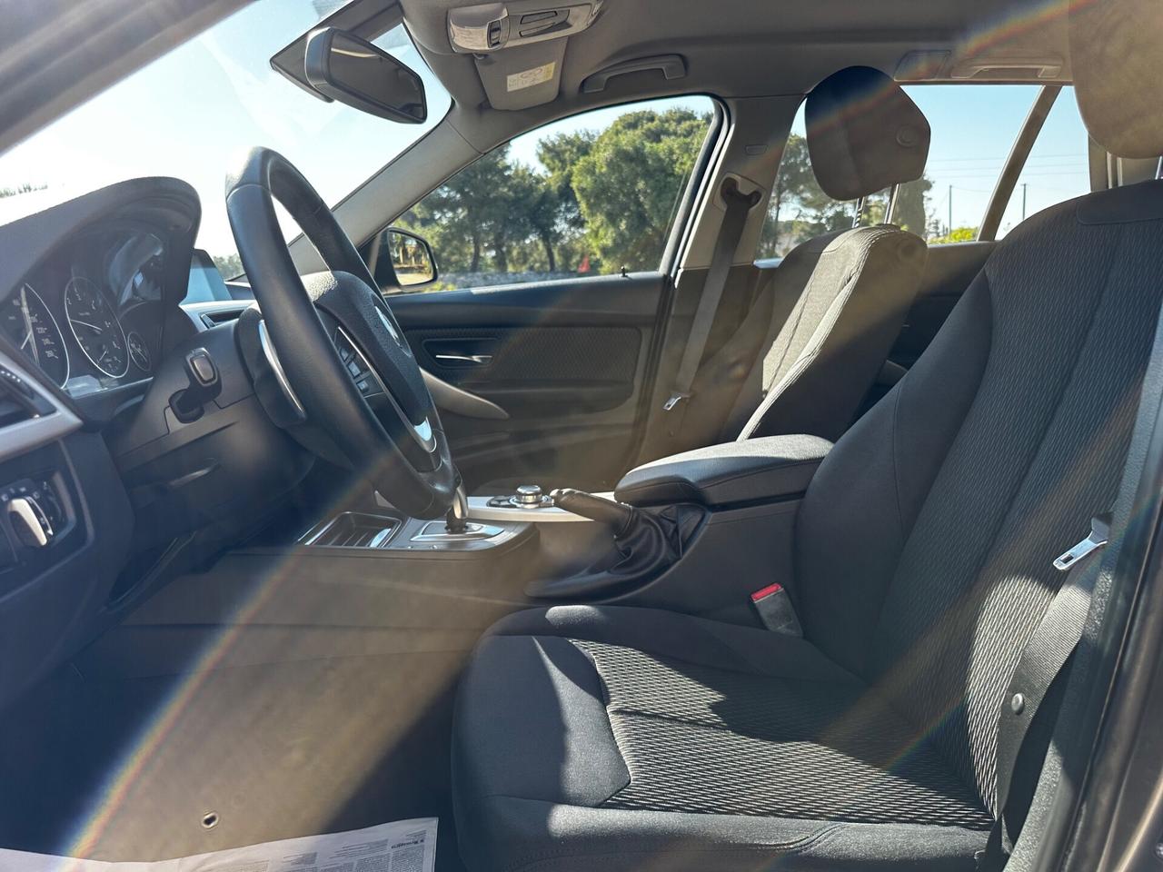 Bmw serie 3 318d Touring Business aut.