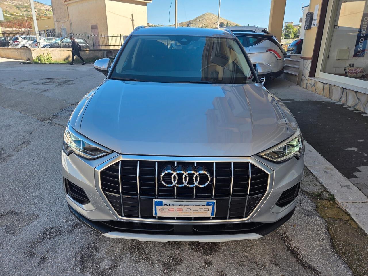 AUDI Q3 ANNO 2022 2.0 TDI 150 CV KM CERTIFICATI