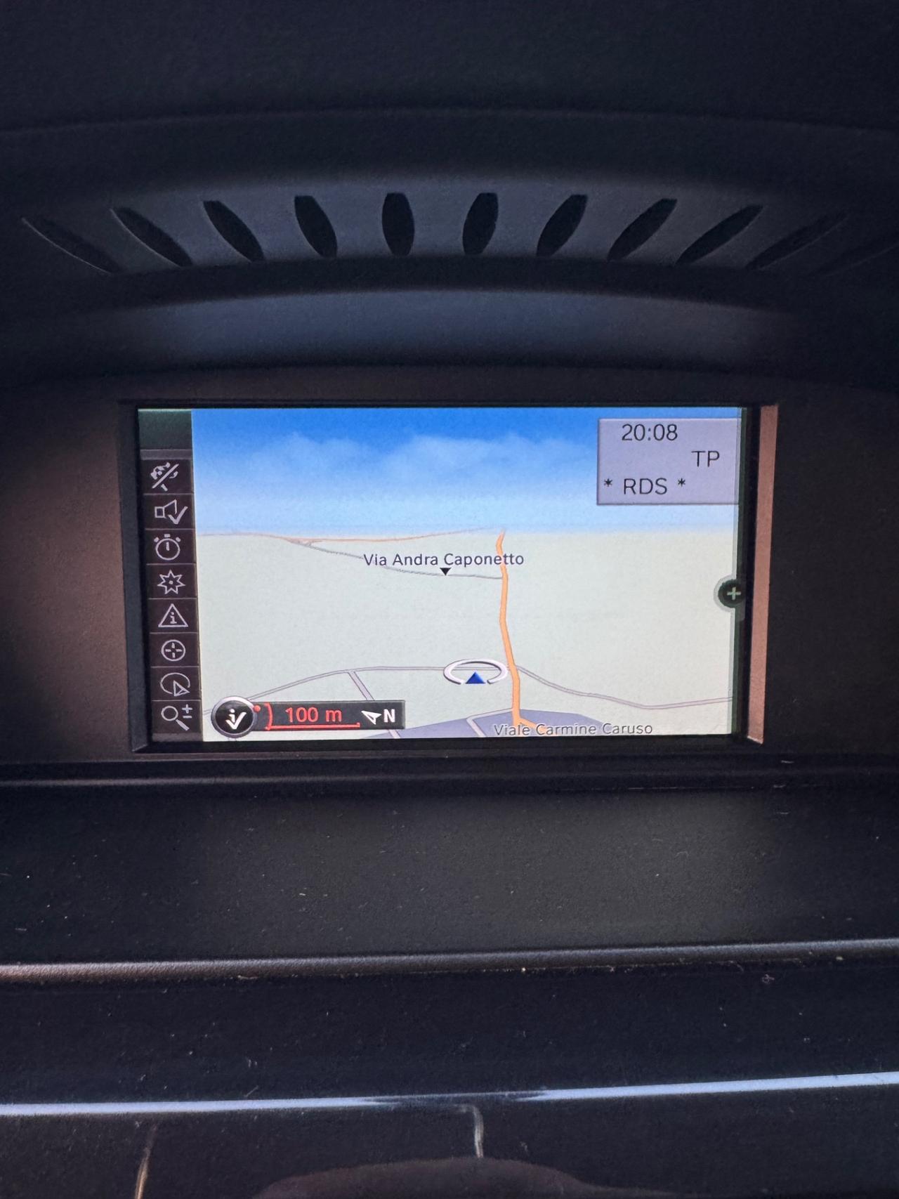 Bmw 320D INTERNI IN PELLE/NAVI/XENO