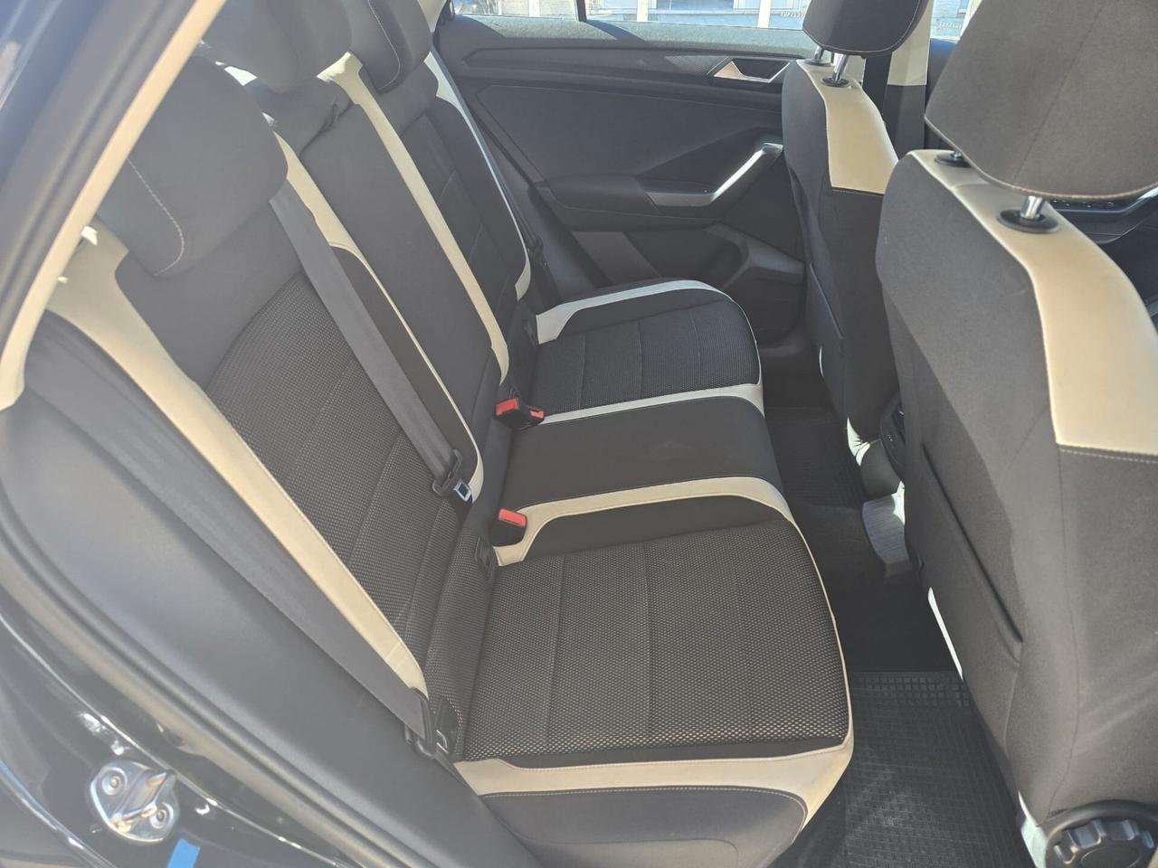 Volkswagen T-Roc 2.0 TDI 4MOTION Advanced BMT