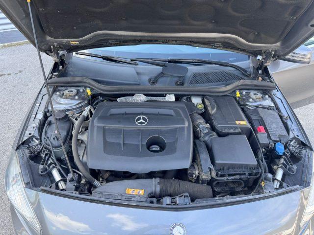 MERCEDES-BENZ A 180 CDI BlueEFFICIENCY Premium OK neopatentati