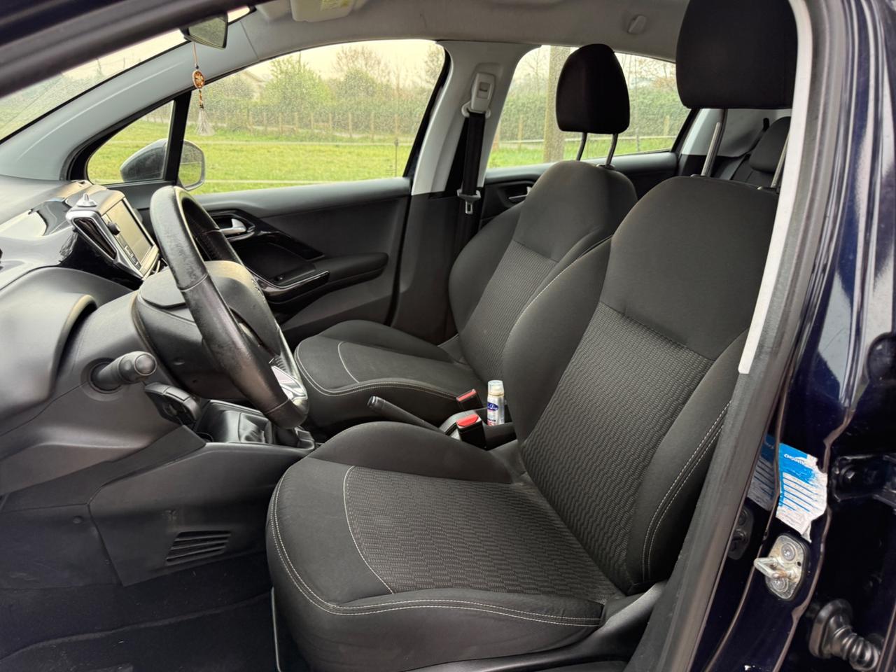 Peugeot 208 PureTech 82 5p. GPL Active