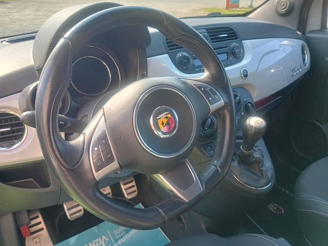 Abarth 595 1.4 160CV ESSESE