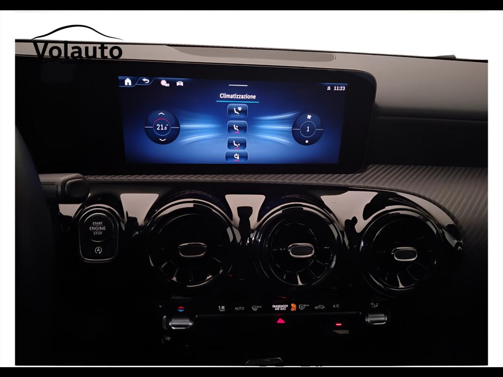 Mercedes-Benz Classe A - W177 2023 - A 180 d Advanced auto
