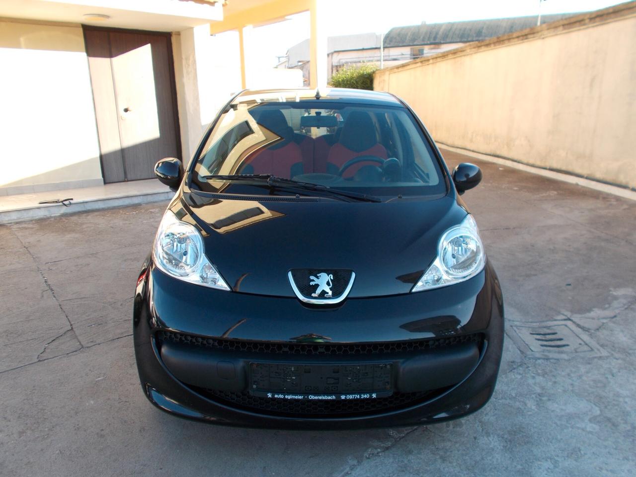 Peugeot 107 1.0 68CV 5p. Plaisir