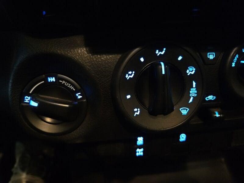 Toyota Hilux Hilux 2.4 D-4D 4WD 4 porte Double Cab Lounge