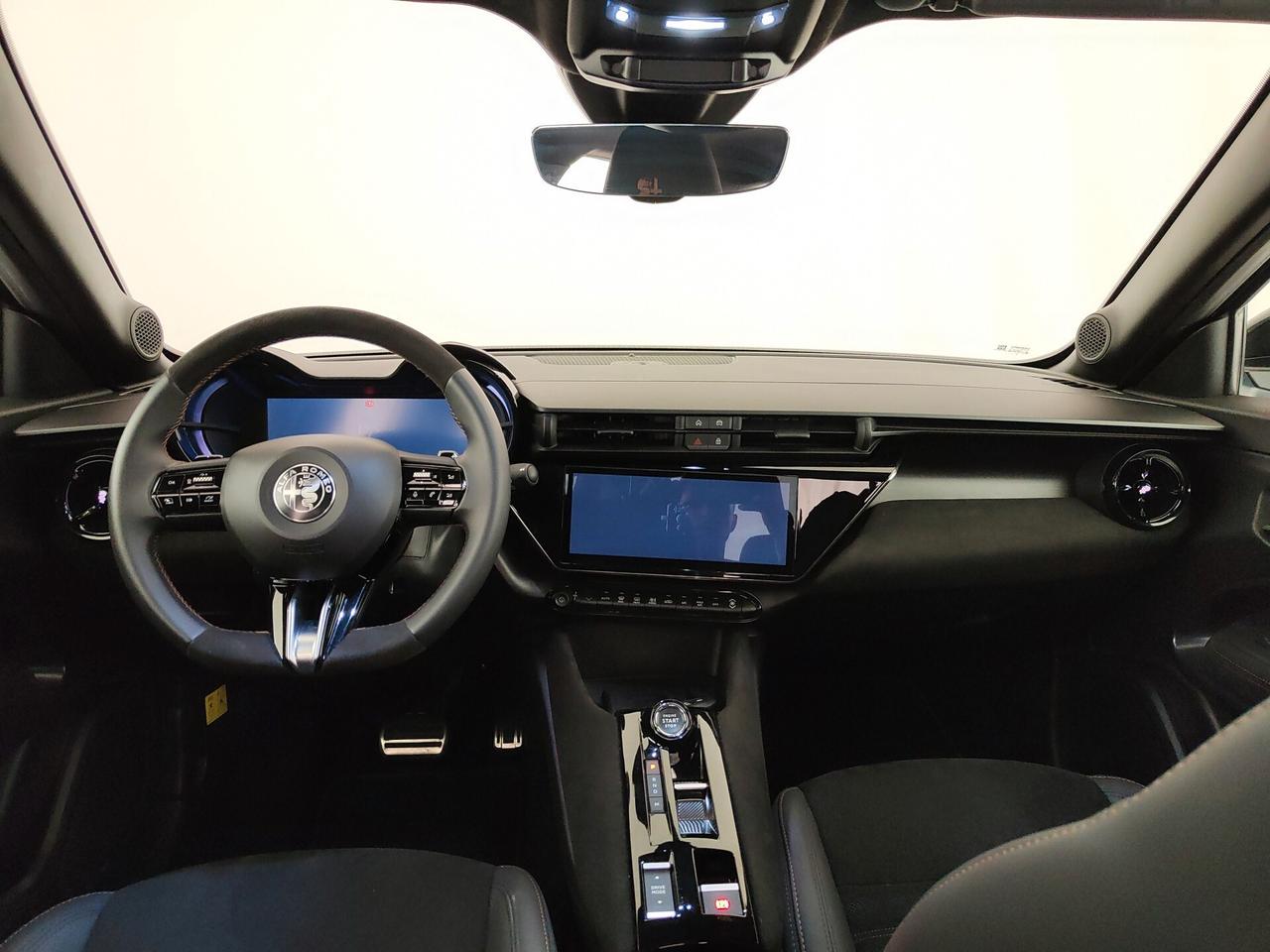 Alfa Romeo Junior 1.2 145 CV Hybrid eDCT6 Q4 Intensa