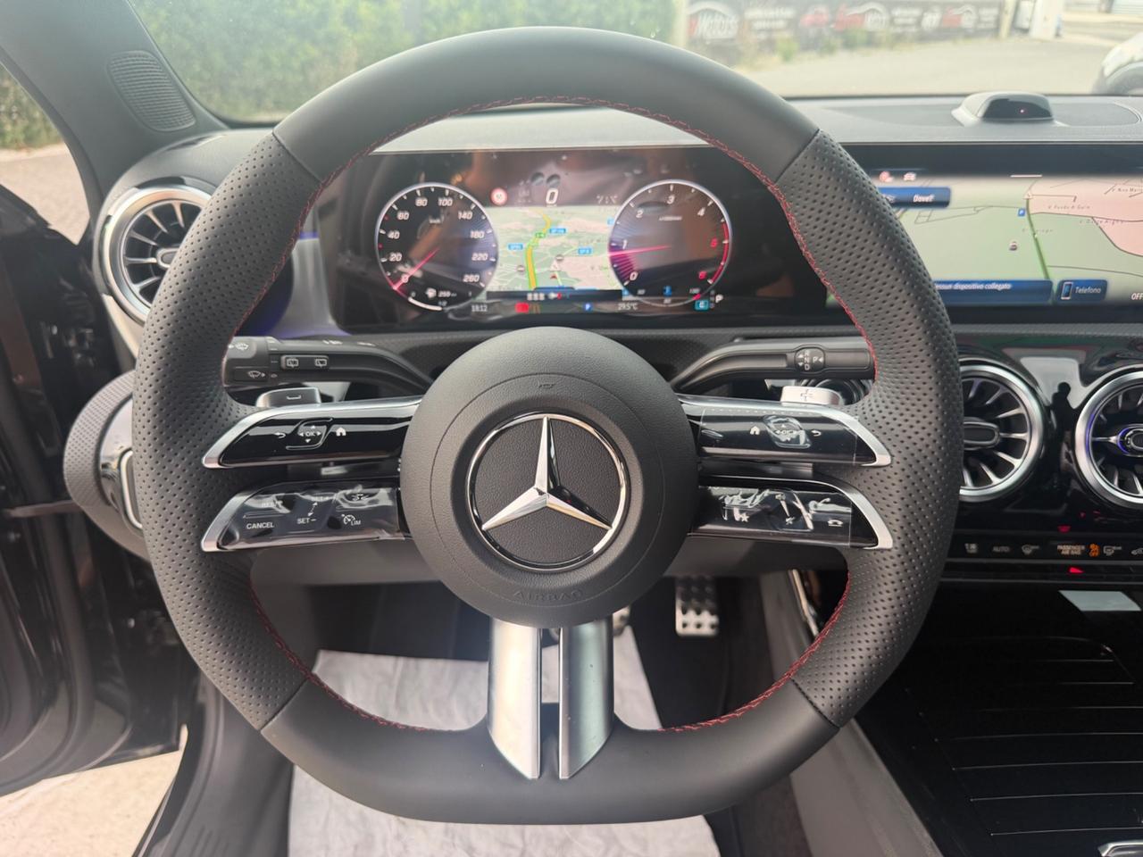 Mercedes-benz A 180 d Automatic AMG Line Premium