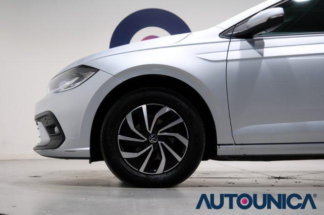 VOLKSWAGEN Polo 1.0 TSI DSG LIFE AUTOMATICA NEOPATENTATI
