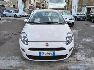 FIAT PUNTO 1.4 BENZINA UNICOPROPRIETARIO ANNO 2013