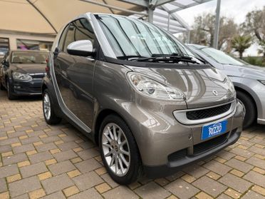 Smart ForTwo 1000 62 kW coupé passion