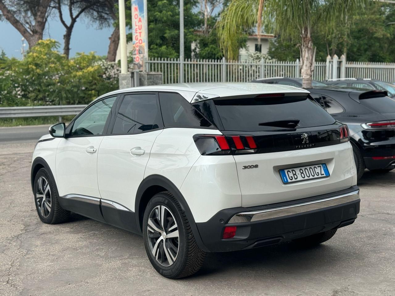 Peugeot 3008 Allure Pack CAMBIO AUTOMATICO