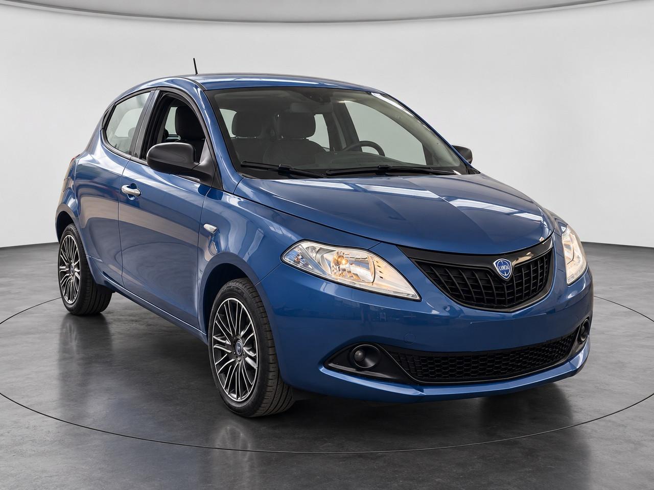 LANCIA Ypsilon III 2021 - Ypsilon 1.0 firefly hybrid Silver Plus s&s 70cv
